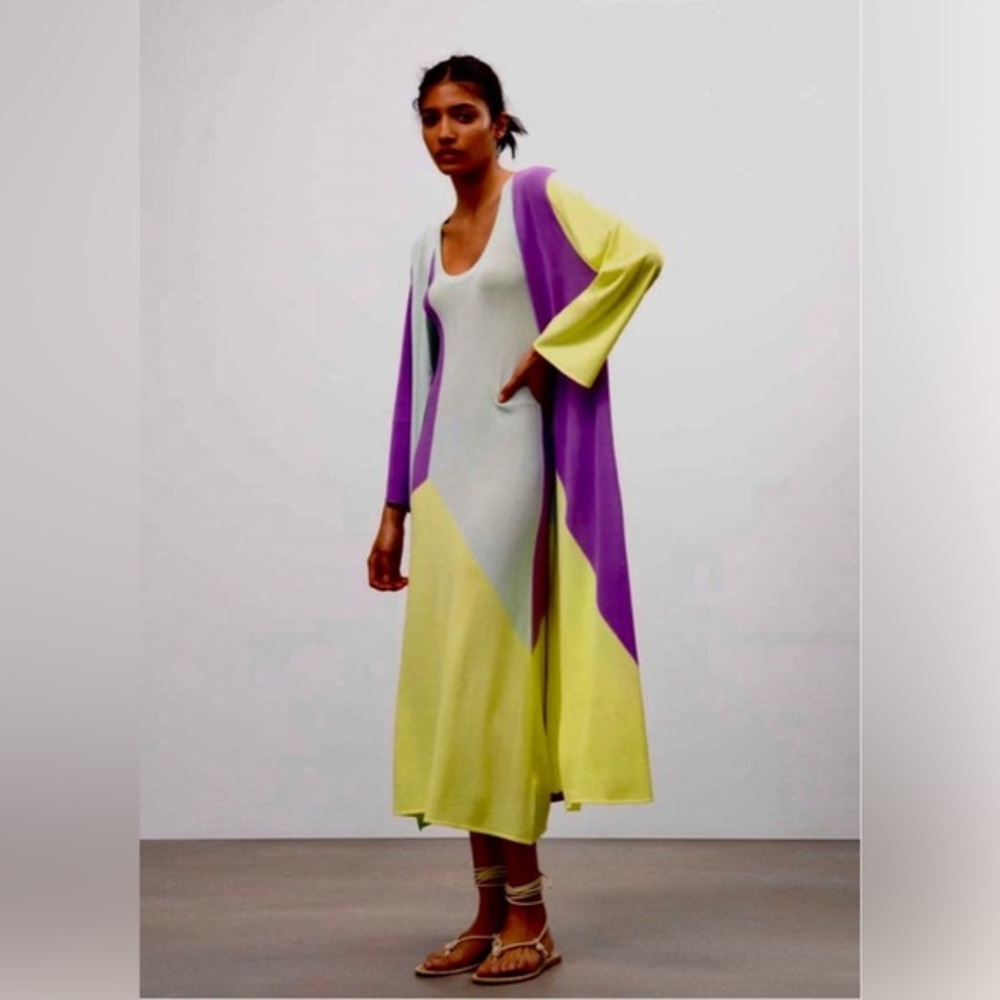 Set ZARA BNWT 2022. MULTICOLOURED LILAC CONTRASTING KNIT LONG CARDIGAN